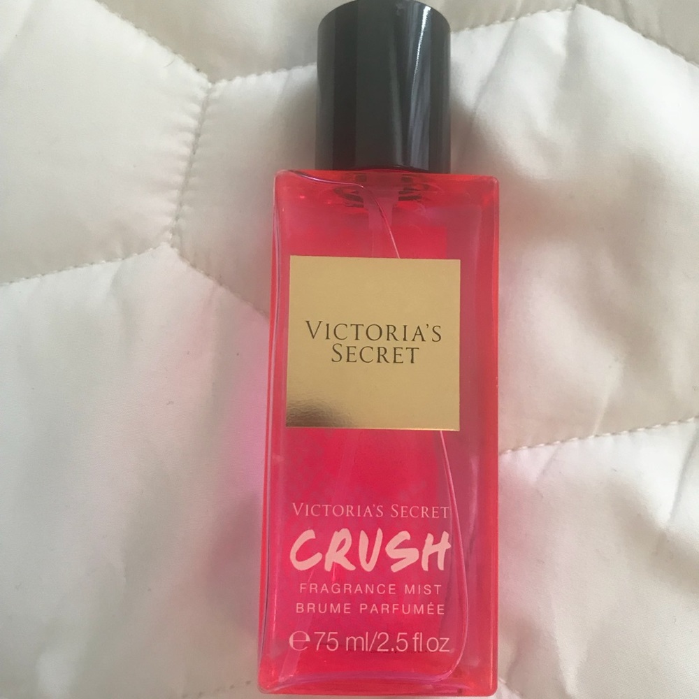 VS “crush” body mist 💕
